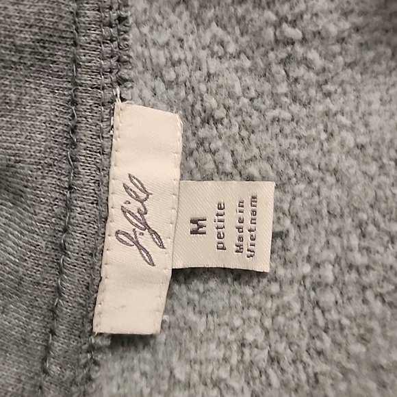 🔴 🔚🔜 SALE J Jill Raw Hem Snap Button Lightwieght Shaket - Picture 6 of 11